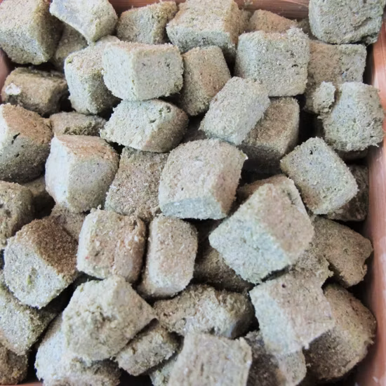 Frisch gefrorene Chicken Nuggets, gekochte Halbfertigprodukte